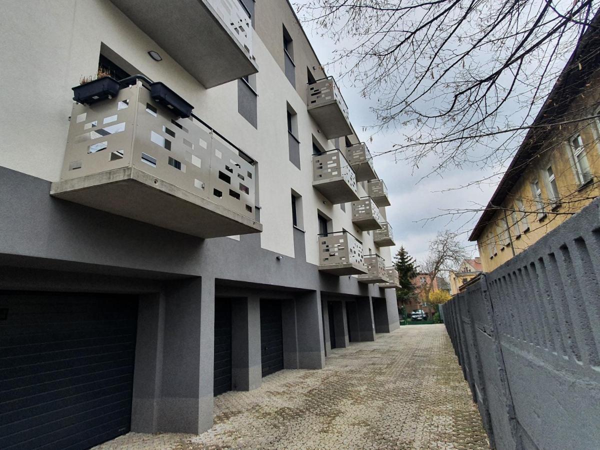 Apartament Business & Parking Sienkiewicza Leszno (Greater Poland) Exterior photo